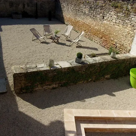 Le Clos Cache